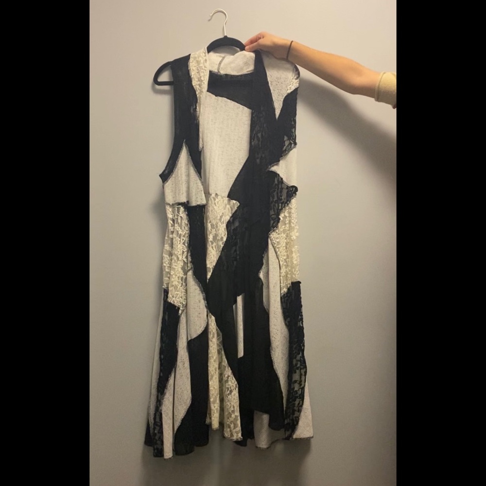 Black and white lace long cardigan